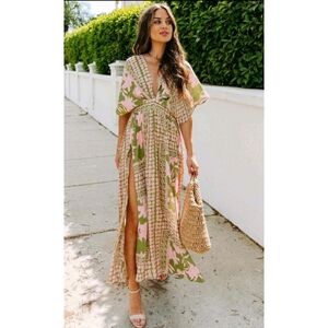 NWT Plunge Batwing Dress